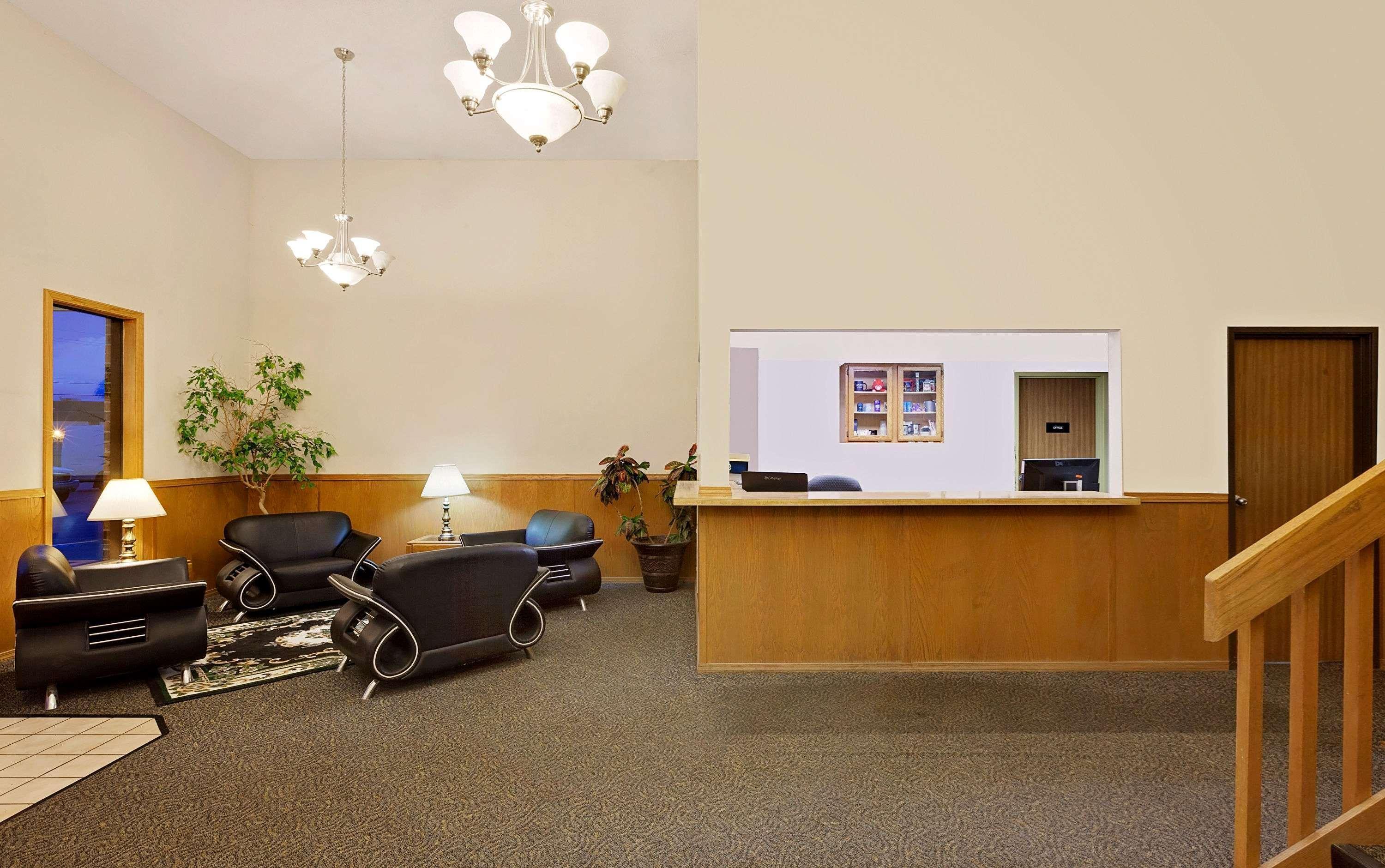 Super 8 By Wyndham Fayetteville Zewnętrze zdjęcie