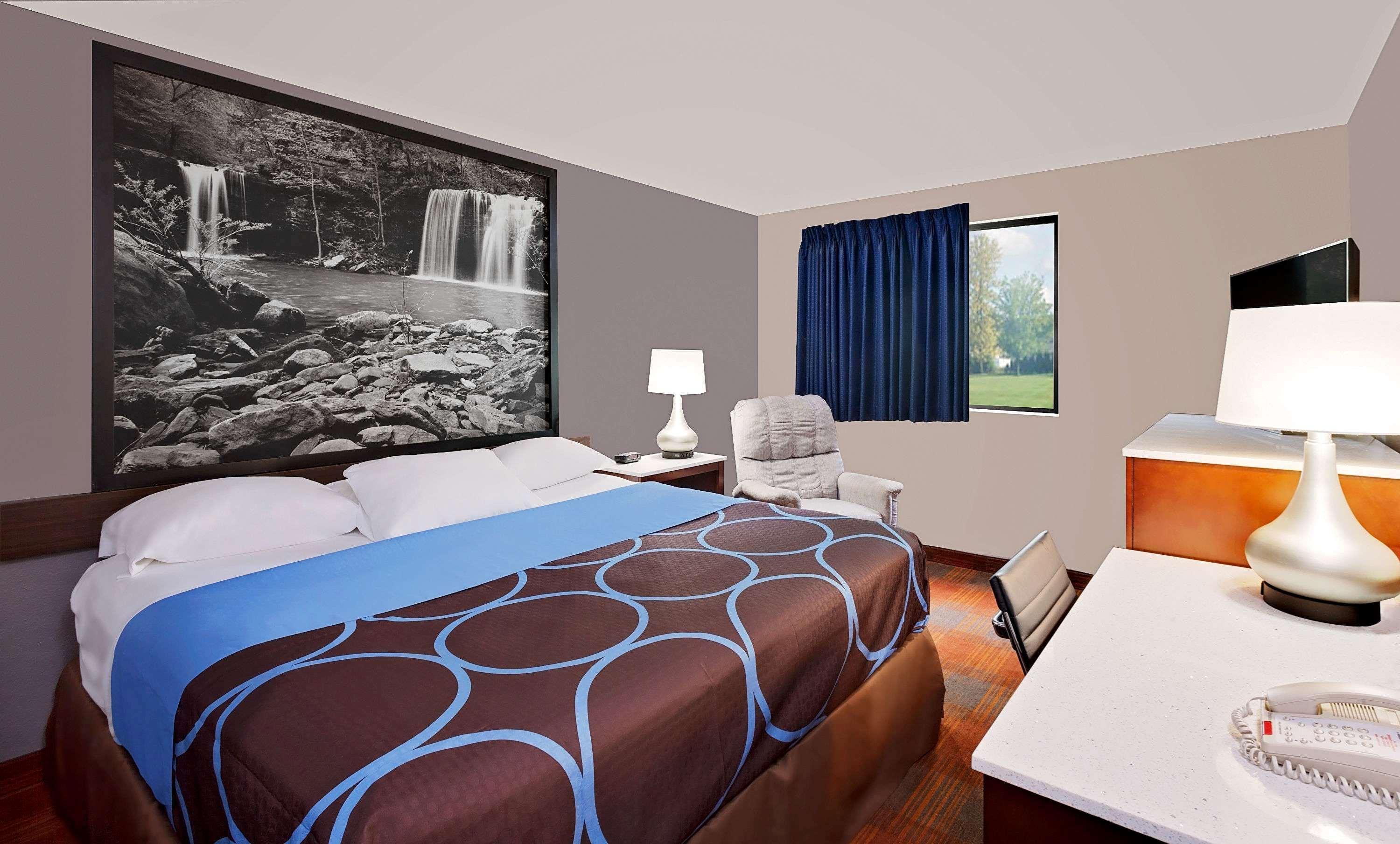 Super 8 By Wyndham Fayetteville Zewnętrze zdjęcie