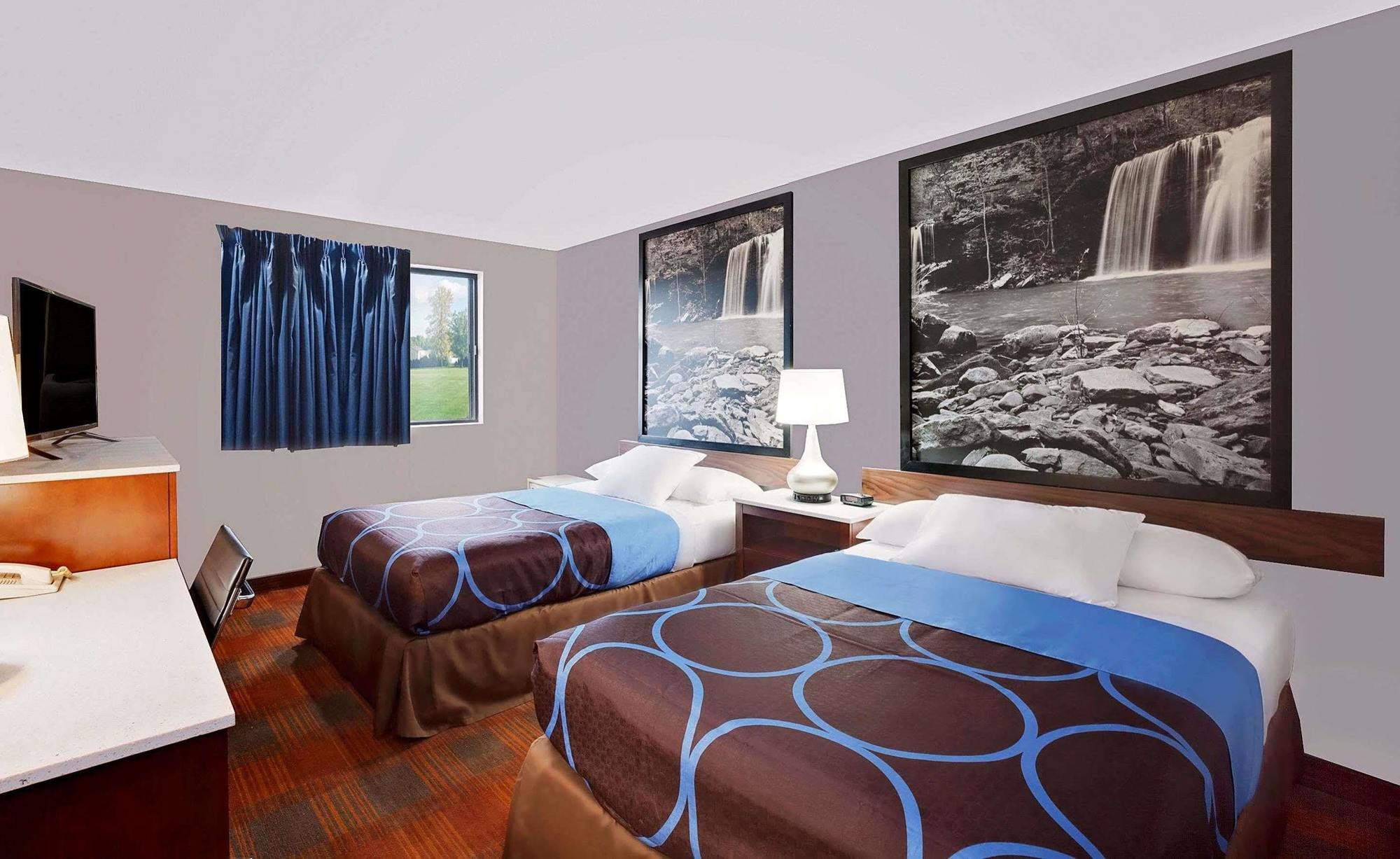Super 8 By Wyndham Fayetteville Zewnętrze zdjęcie