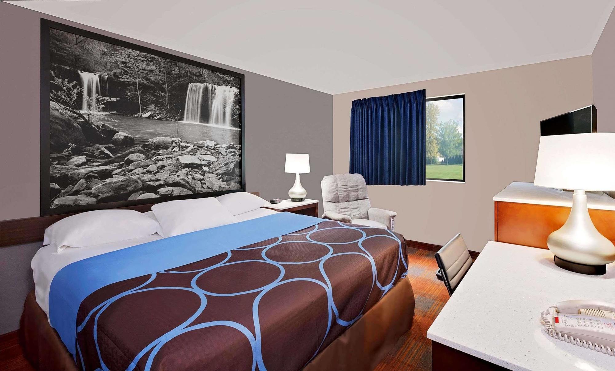 Super 8 By Wyndham Fayetteville Zewnętrze zdjęcie